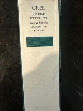 Oribe curl gloss hydration & hold